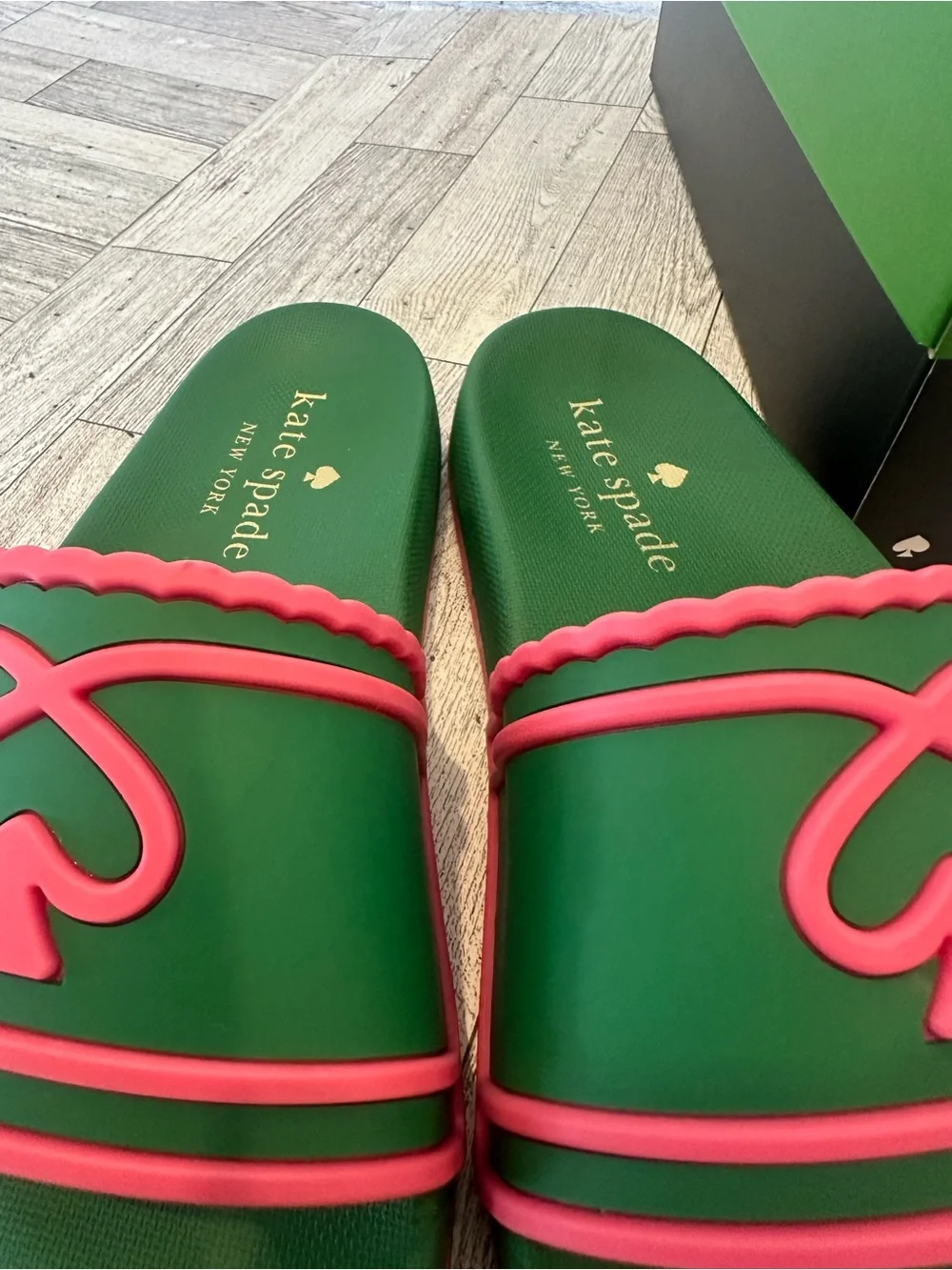 kate spade New York Green & Pink Slide Sandals size 7